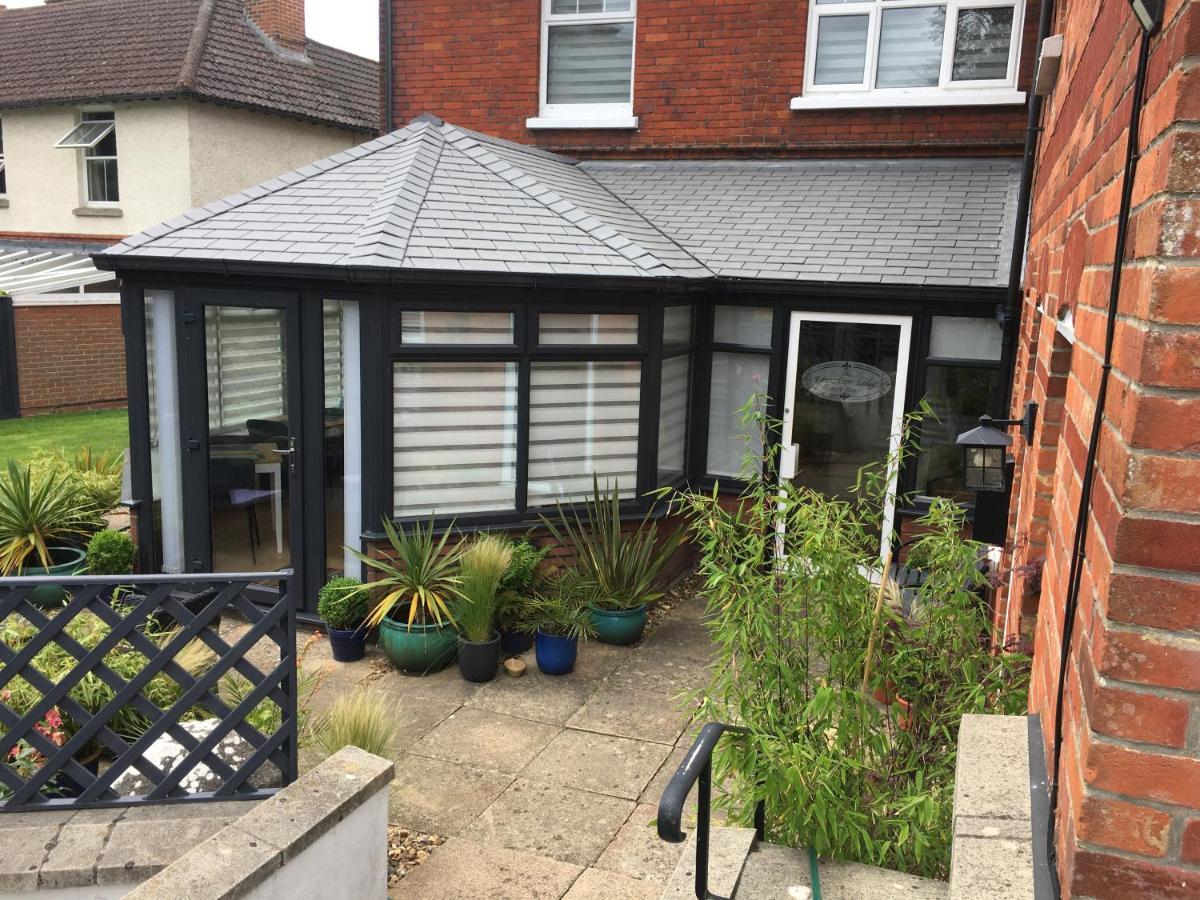 The Edwardian Lodge Guest House Salisbury Extérieur photo